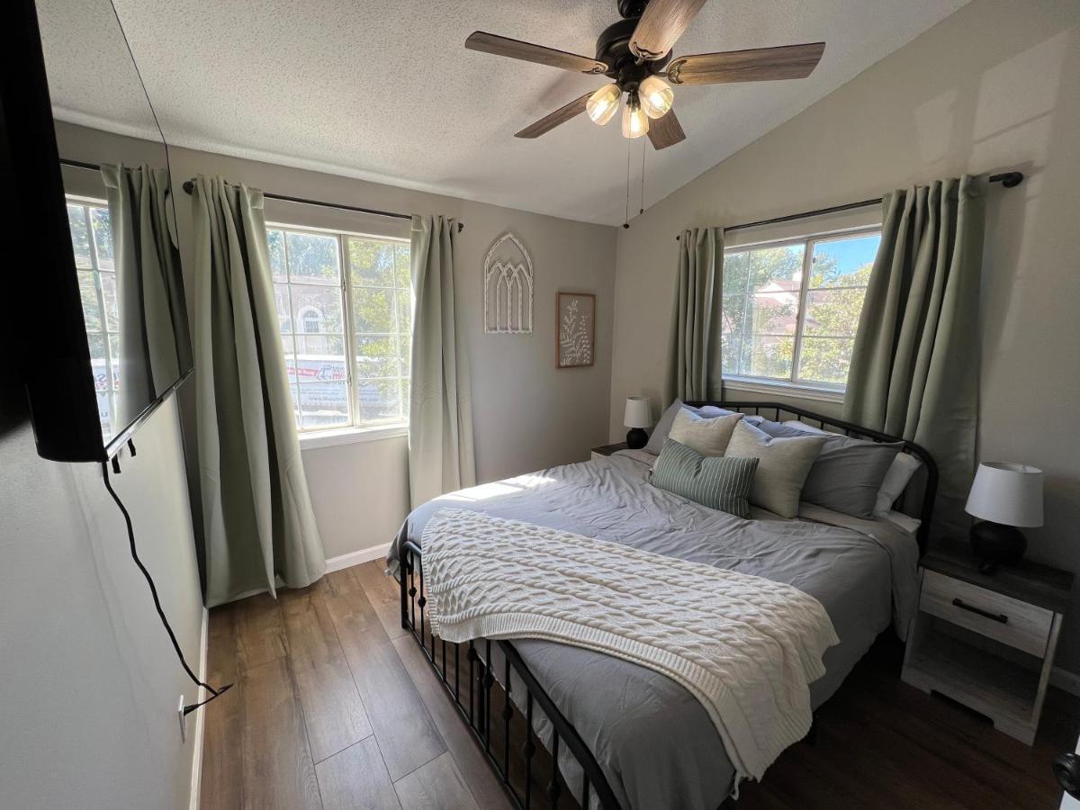 Mid City Condo Huntsville Zewnętrze zdjęcie