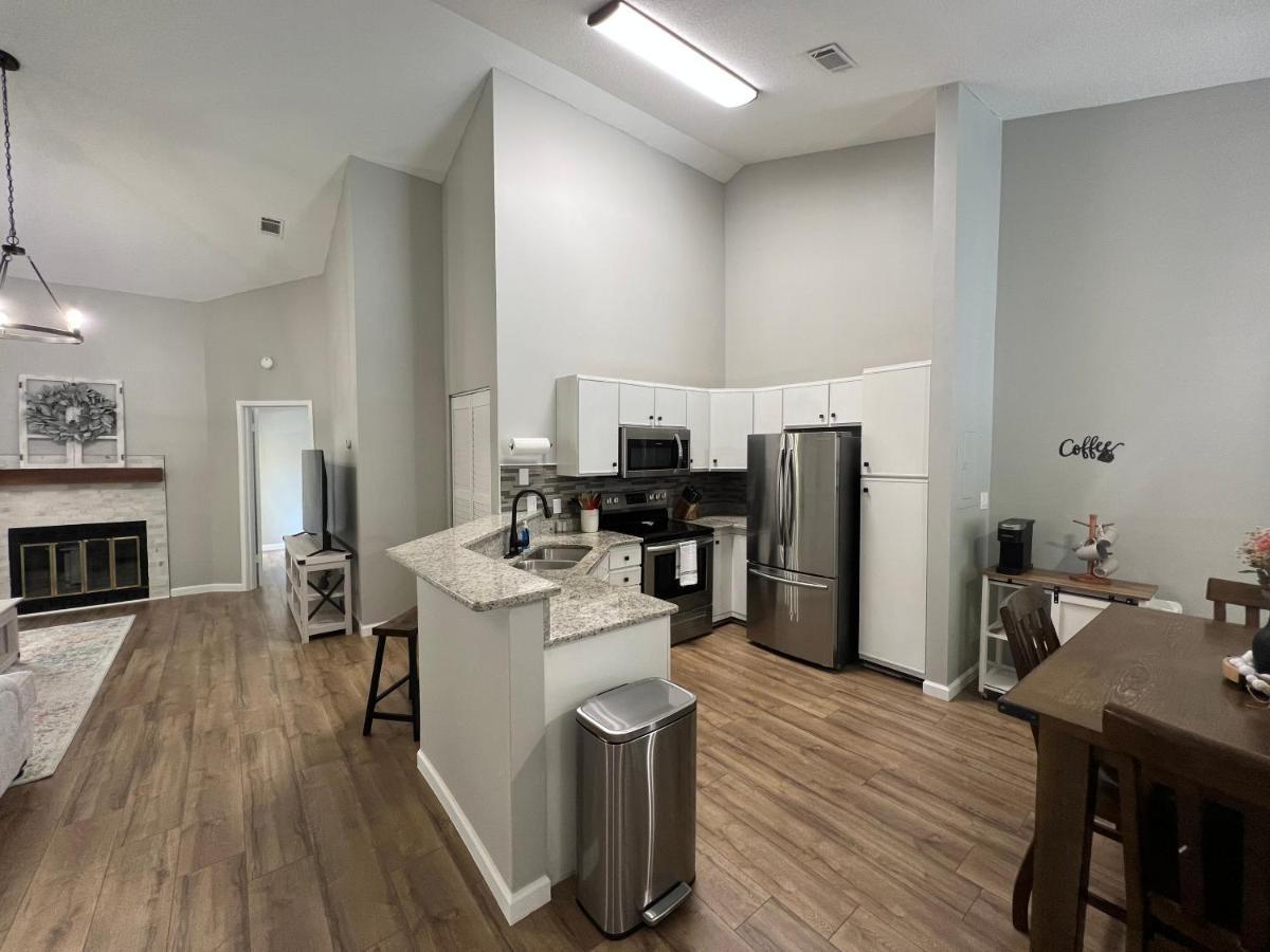 Mid City Condo Huntsville Zewnętrze zdjęcie